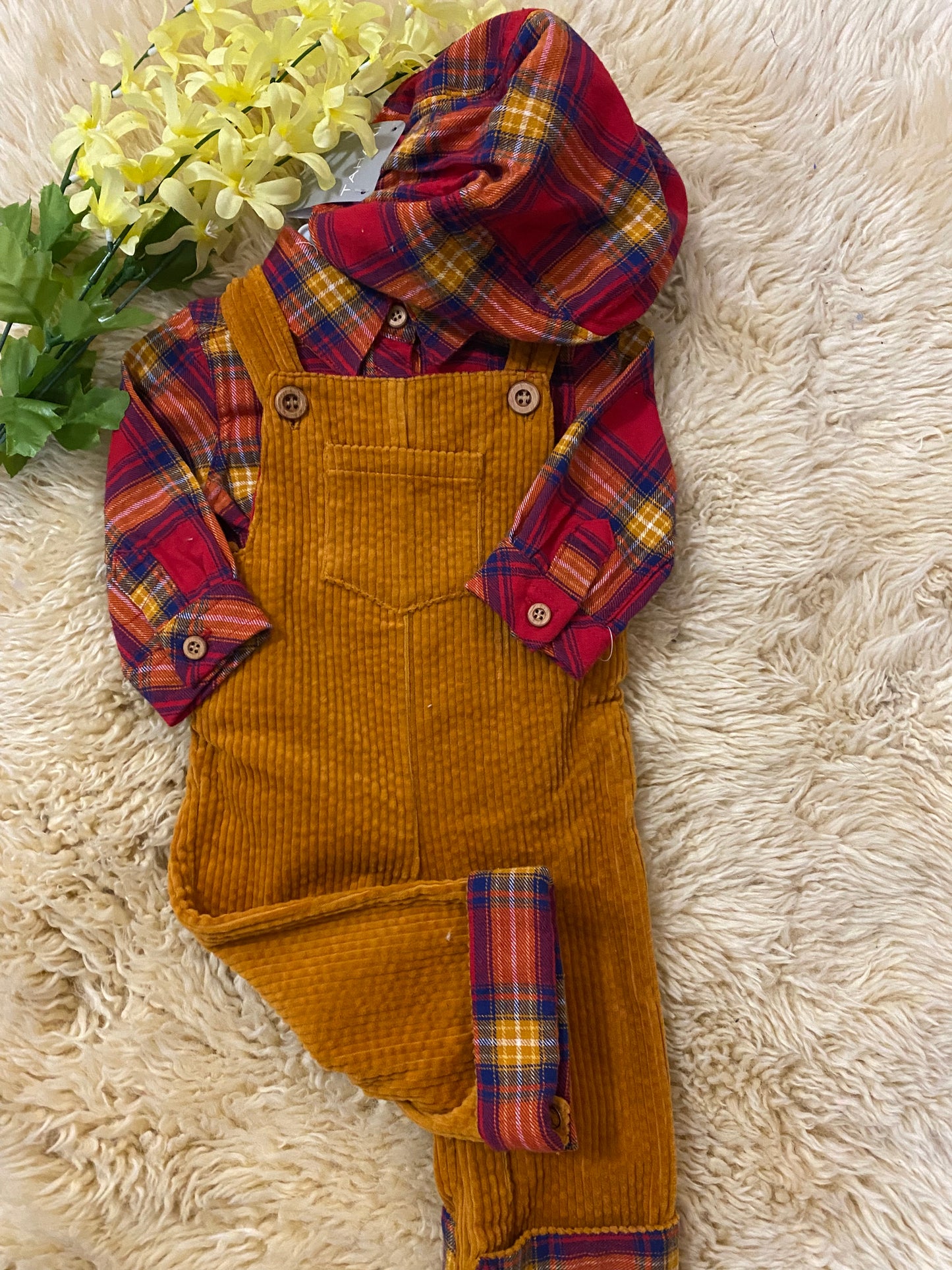 Tahari 3 Piece infant baby Boy Outfit