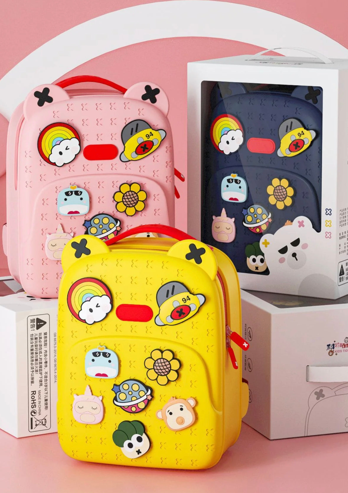 Fashionable school waterproof backpack.