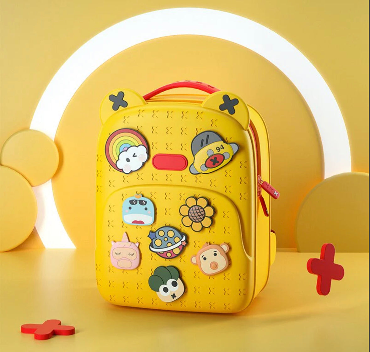 Fashionable school waterproof backpack.